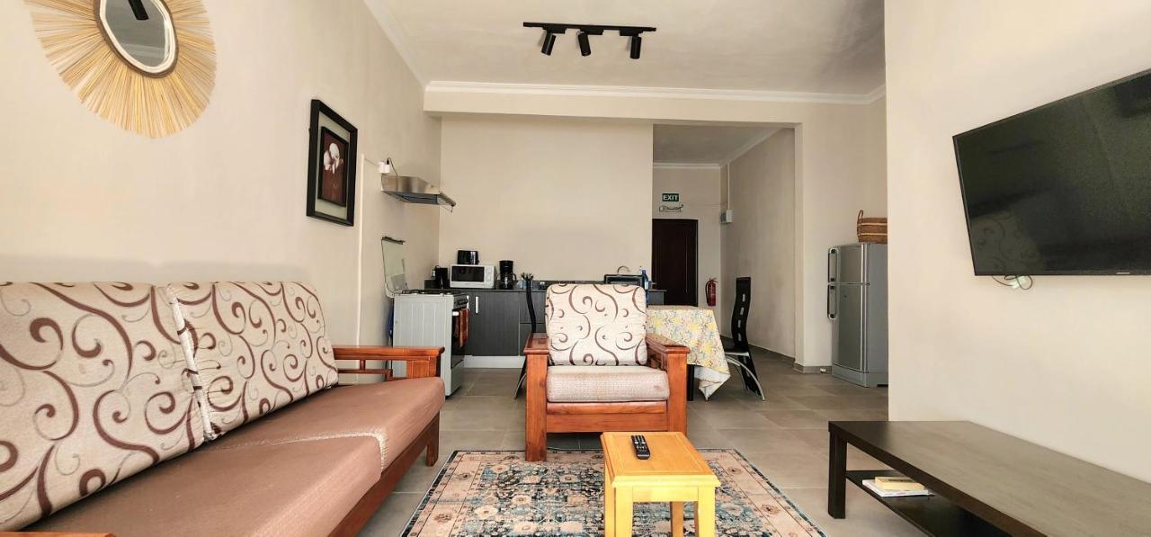Number 5, Pebble Bay Appartments Grand Bay Buitenkant foto